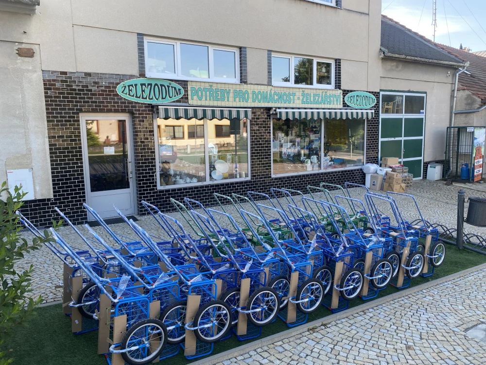 Dvoukolový vozík FORMAN, modrá barva (550 x 780 x 340 mm)