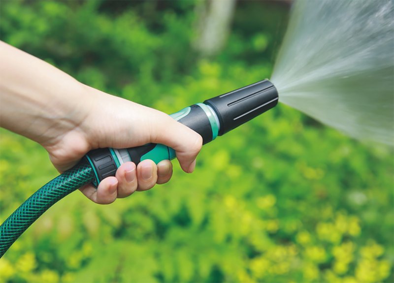 Sada FESTA AQUATIC rozstřikovač,  rychlospojky,  adaptér