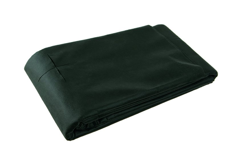 Textílie netkaná 1. 6x5m s výsekem na jahody