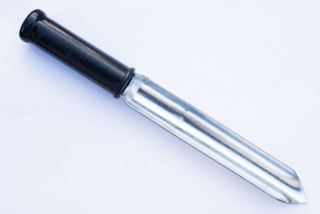 Vypichovák plevele-30cm, kov, plastová rukojeť
