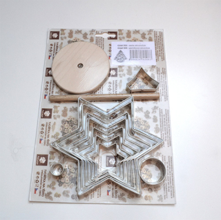 Vykrajovací sada stromeček 12ks