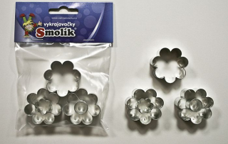 Vykrajovátko - Kytička se středem, 3ks-sada
