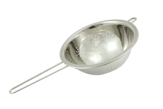Cedník d20cm,NR plech.,rukojeť