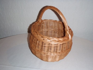 Košík d15cm x10cm mini proutěný (1ks)